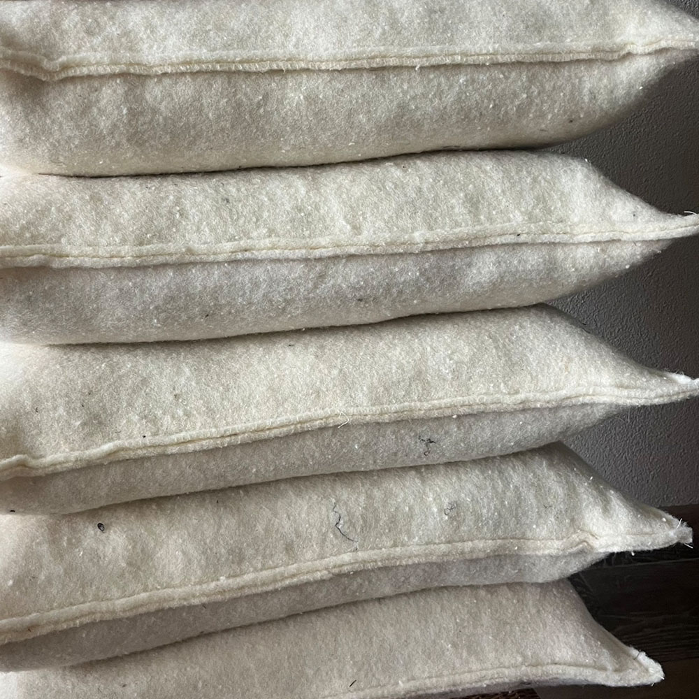 kussen opbaren opbaring uitvaart begrafenis afscheidsdienst milieuvriendelijk ecologisch verantwoord wol 